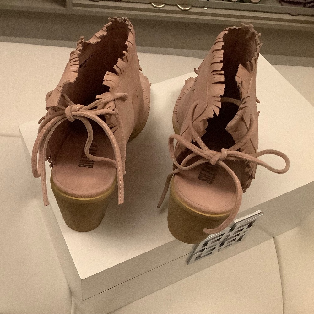 Blush Suede Booties With Open Toe. Size 6.5 New - image 3